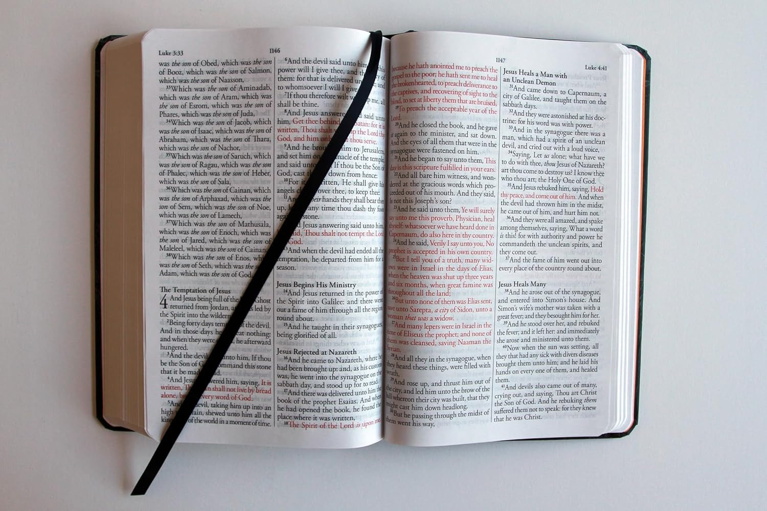 KJV Holy Bible, Large Print, Handy Size Format, Hardcover, Lion of Judah, Ribbon Marker, and Red Letter (KJV Medium Size Large Print Editions)