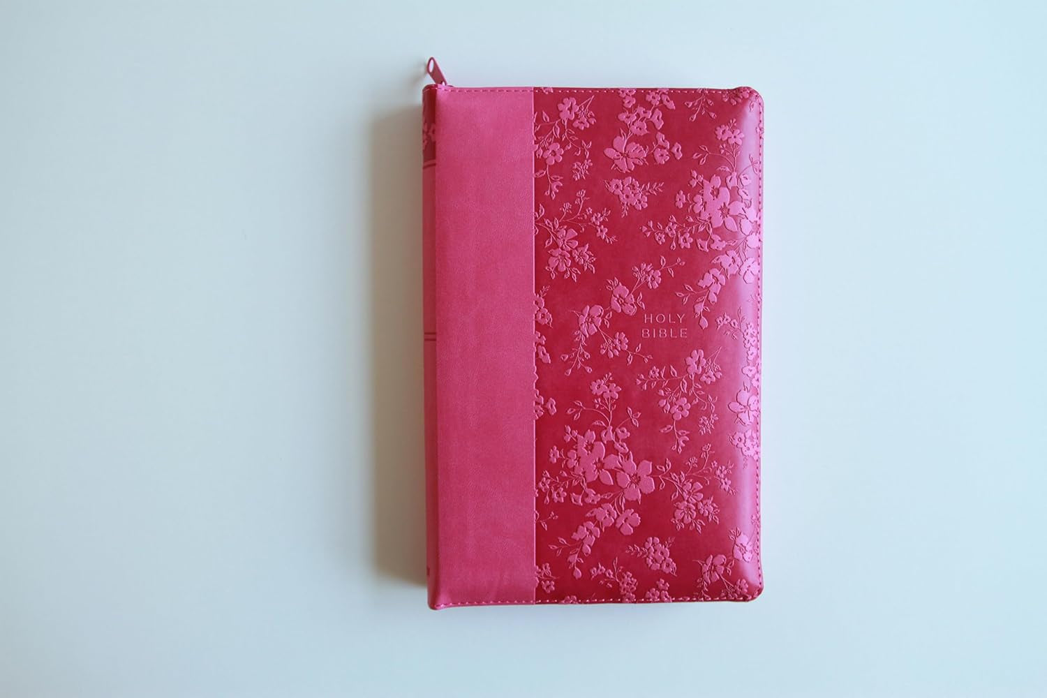 KJV Holy Bible, Large Print Handy Size, Fuchsia Premium Imitation Leather W/Ribbon Marker, Red Letter, Zipper (KJV Medium Size Large Print Editions)