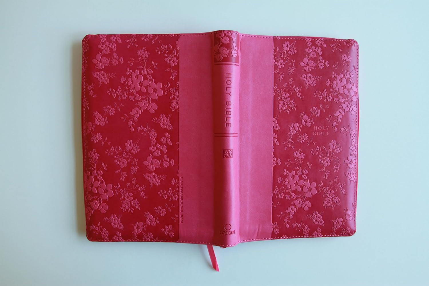 KJV Holy Bible, Large Print Handy Size, Fuchsia Premium Imitation Leather W/Ribbon Marker, Red Letter, Zipper (KJV Medium Size Large Print Editions)